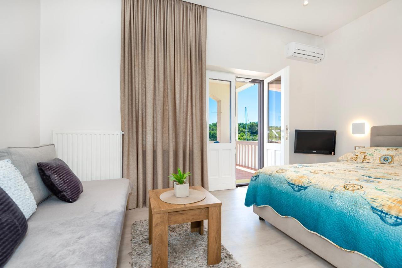 Apartment Bilice Beach Exterior foto